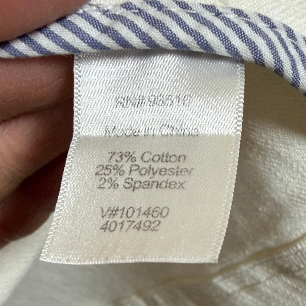 Women's Double-Breasted White Jacket With Pockets and Silver Buttons Size 8
